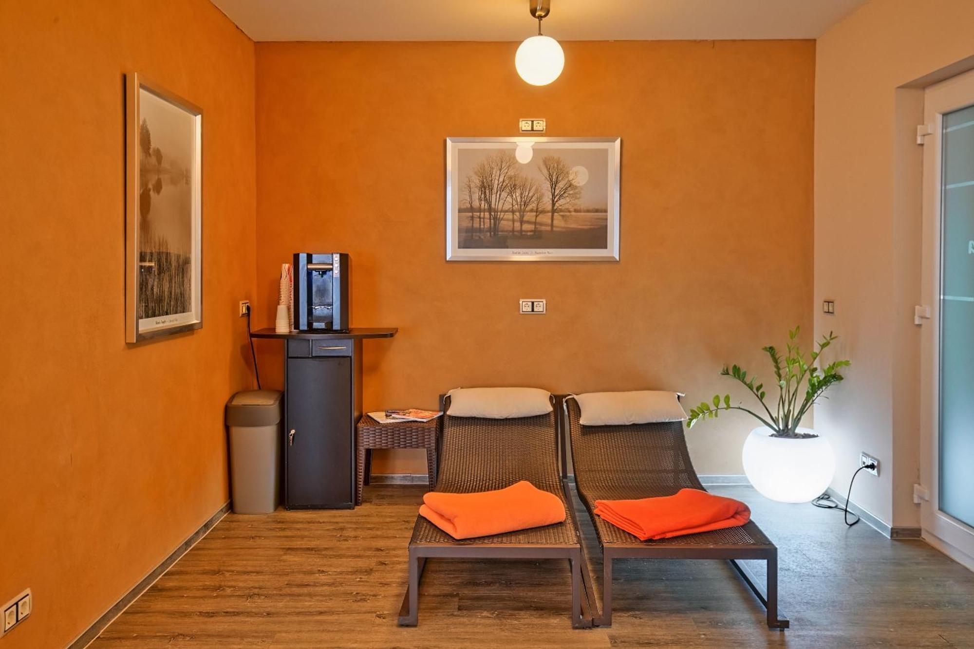 Hotel Im Schuetzenhof, イェファー エクステリア 写真