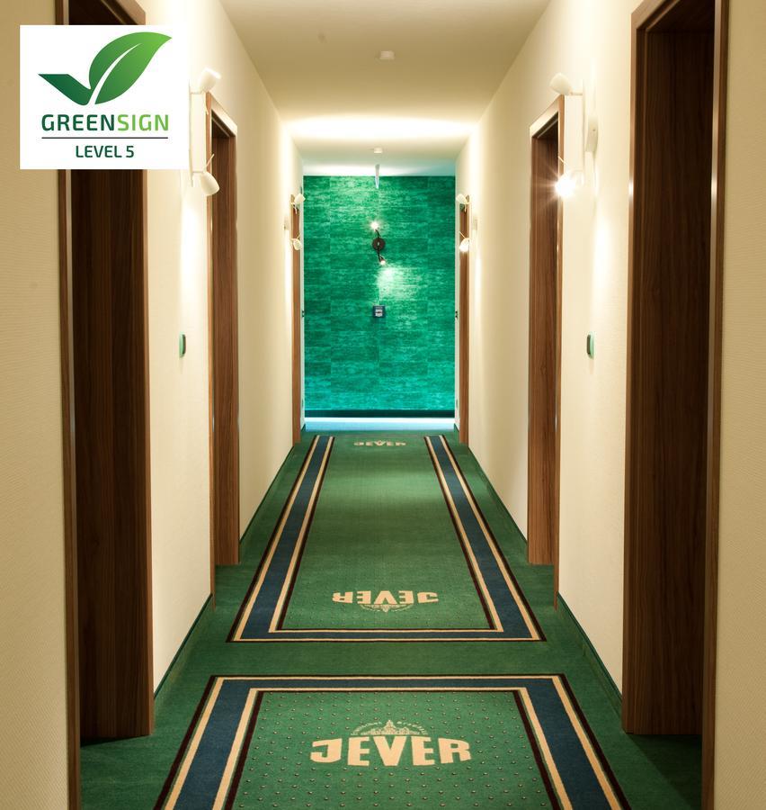 Hotel Im Schuetzenhof, イェファー エクステリア 写真
