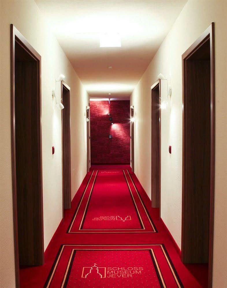 Hotel Im Schuetzenhof, イェファー エクステリア 写真